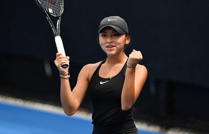 Anastasia Berezov celebrates her victory in the 16/u Australian Championships semifinals (photo: Elizabeth Xue Bai)
